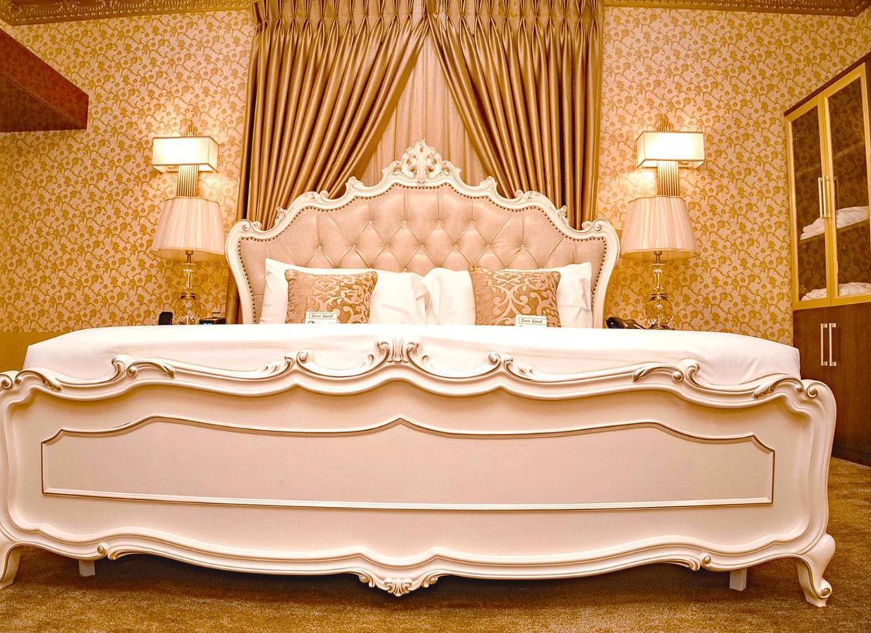No.1 Hotel Abuja Eksteriør billede