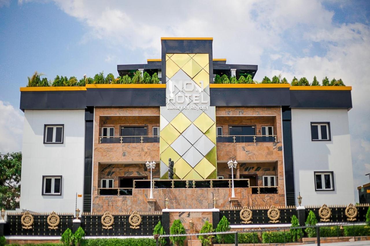 No.1 Hotel Abuja Eksteriør billede